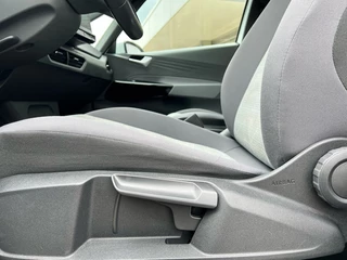 Volkswagen ID.3 Volkswagen ID.3 Life 58 kWh | Trekhaak | DAB | Clima | ACC - afbeelding nr 13