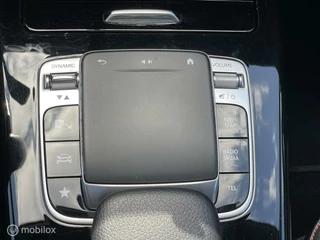Mercedes-Benz A-Klasse Mercedes A-klasse 180 AUT AMG Pano Night Carplay Ambient - afbeelding nr 28