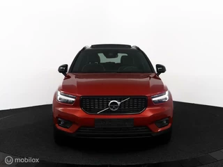 Volvo XC40 Volvo XC40 1.5 T5 Recharge R-Design |ACC|PILOT|PANO|TREKH| - afbeelding nr 4