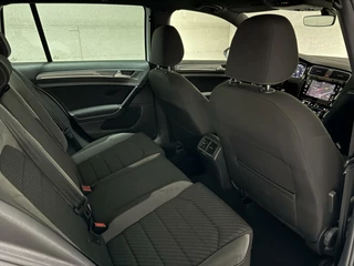 Volkswagen Golf Volkswagen Golf 1.5 TSI 2x R-Line Virtual CarPlay ACC NAP - afbeelding nr 20
