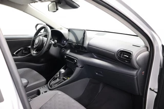 Toyota Yaris Toyota Yaris 1.5 Hybride 115 First Edition | PDC V+A - afbeelding nr 12