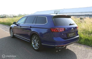 Volkswagen Passat Volkswagen Passat Variant 2.0 TSI 4Motion  / R-Line / Pano - afbeelding nr 3