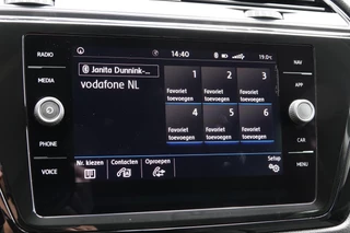 Volkswagen Touran Volkswagen Touran 1.5 TSI R-line 7pers. CAMERA STOELVERW. - afbeelding nr 26