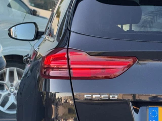 Kia Ceed Sportswagon Kia Ceed Sportswagon 1.0 T-GDi DynamicPlusLine - Black Pearl - Supercompleet - afbeelding nr 9
