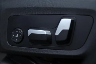 BMW X4 BMW X4 XDrive30i M Sport / PANODAK / ACC / KEYLESS / HUD / 360 / 21'' - afbeelding nr 22