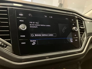 Volkswagen T-Roc Volkswagen T-Roc Sport 1.5TSi | Navigatie | LED | Climate control | ACC | - afbeelding nr 31