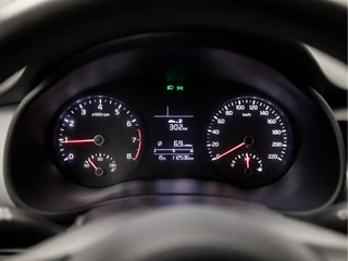 Kia Stonic (APPLE CARPLAY, NAVIGATIE, CAMERA, PARKEERSENSOREN, SPORTSTOELEN, CRUISE, GETINT GLAS, NIEUWE APK, NIEUWSTAAT) - afbeelding nr 21