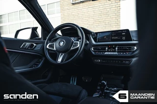 BMW 1 Serie BMW 1-serie M135i xDrive|individual color|H&R|gele DRL|concaver - afbeelding nr 24