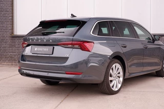 Škoda Octavia Škoda Octavia Combi 1.4 TSI iV PHEV Business Edition Plus | Head-Up | Carplay | LED | Camera | Memory | Navi | Sfeerverl. - afbeelding nr 24