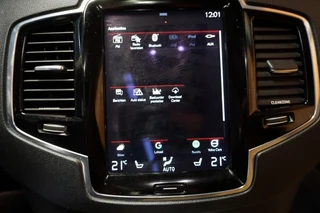 Volvo XC90 Volvo XC90 2.0 T8 TWIN ENGINE R-DESIGN PANORAMADAK - afbeelding nr 23