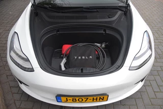 Tesla Model 3 - afbeelding nr 20