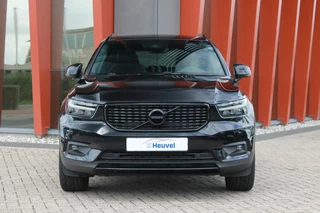 Volvo XC40 Volvo XC40 T4 Recharge R-Design | Stoelverwarming | Parkeercamera | BLIS | Pilot Assist | Electr. Stoelen | Glossy Black | Keyless - afbeelding nr 2