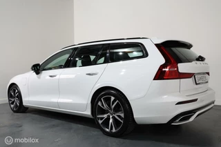 Volvo V60 Volvo V60 2.0 T6 Recharge AWD R-Design - NAVI - LEER - afbeelding nr 9