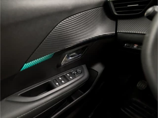 Peugeot 208 Peugeot 208 1.2 PureTech Allure Deluxe (VIRTUAL COCKPIT, APPLE CARPLAY, GROOT NAVI, 360 CAMERA, LEDER, SPORTSTOELEN, GETINT GLAS, LM VELGEN, CRUISE, KEYLESS, NIEUWE APK, NIEUWSTAAT) - afbeelding nr 23