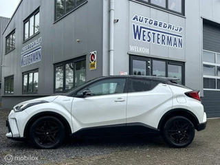 Toyota C-HR Toyota C-HR 1.8 Hybrid Executive Bi Tone Acc Clima Stoel verw. Led 18