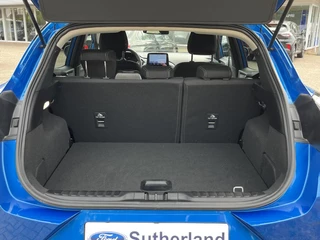 Ford Puma Ford Puma 1.0 EcoBoost Hybrid Titanium 125pk | Winterpack | SYNC 3 Navigatie | Parkeersensoren achter | Contrasterend Dak | - afbeelding nr 10