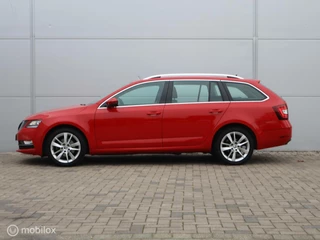 Škoda Octavia Skoda Octavia Combi 1.0 TSI Canton LED Trekhaak PDC 17 inch - afbeelding nr 2