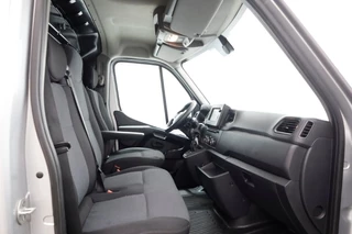 Renault Master Renault Master T35 2.3 dCi 135pk L2H2 Comfort Airco/Navi 10-2022 - afbeelding nr 3