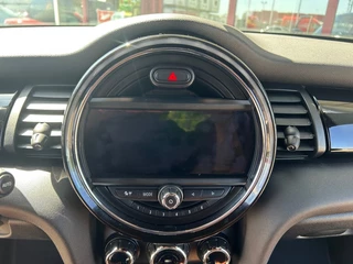 MINI Cooper MINI Cooper 1.5 COOPER DALSTON ED LEREN BEKLEDING - afbeelding nr 14