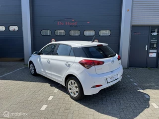 Hyundai i20 Hyundai i20 1.0 T-GDI Premium✓Airco ✓Cruise ✓Navi ✓Nw APK - afbeelding nr 6