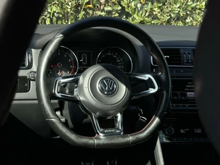 Volkswagen Polo Volkswagen Polo 1.8 TSI GTI, FACELIFT, NAVI, CRUISE, LED, ECC-AIRCO, STOELVERWARMING, PARKEERSENSOREN, LICHTMETAAL 17