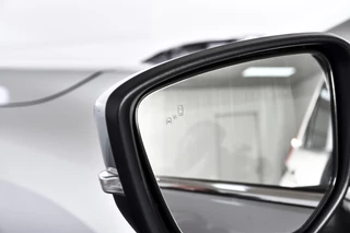 Mitsubishi Eclipse Cross | S/K dak | Adapt. Cruise | Winterpakket | PDC | 360 Camera | App. Connect | DAB |  LM 18