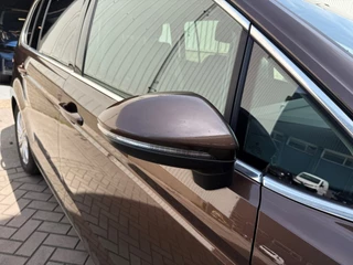 Volkswagen Touran Volkswagen Touran 1.2 TSI Highline 7p|Carplay|Allseasonbanden - afbeelding nr 16