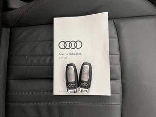 Audi e-tron Audi e-tron 50 Quattro Advanced Launch-Edition-Plus 71 kWh [ 3-Fase ] (INCL-BTW) *PANO | LUXURY-LEATHER | FULL-LED | ADAPTIVE-CRUISE | MEMORY-PACK | DIGI-COCKPIT | HEATED-COMFORTSEATS | CARPLAY | NAVI-FULLMAP | ECC | SHIFT-PADDLES | LANE-ASSIST | PDC | 20''ALU* - afbeelding nr 33