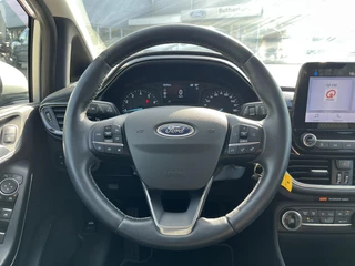Ford Fiesta Ford Fiesta 1.0 EcoBoost Titanium 100pk 100pk Apple Carplay | Android Auto | Cruise control | Parkeersensoren | Climate Control | Apple Carplay & Android Auto | - afbeelding nr 11