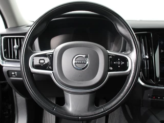 Volvo V60 Volvo V60 2.0 B3 Automaat Momentum | Navigatie | Wegklapbare Trekhaak | Climate Control | Blis | Parkeer sensoren | Cruise Control | Lichtmetalen Velgen - afbeelding nr 22