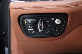 Bentley Bentayga - afbeelding nr 10
