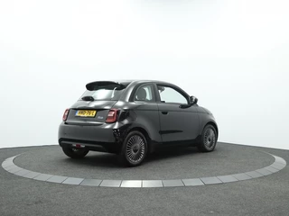 Fiat 500 Fiat 500 Icon 42 kWh Panoramadak | Private lease 339 pm - afbeelding nr 3