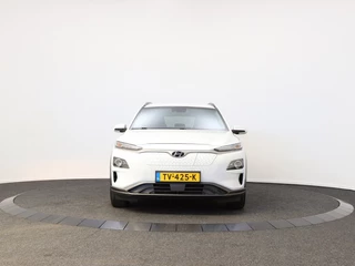 Hyundai Kona Hyundai Kona EV Premium 64 kWh | Trekhaak | Achteruitrijcamera | Dodehoek det - afbeelding nr 13