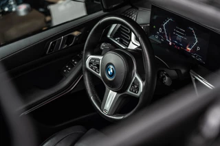 BMW X5 BMW X5 xDrive50e Hybrid M-Sport | Pano Skylounge | HUD | 360 | Brooklyn Grau - afbeelding nr 48