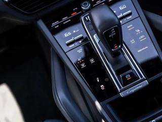 Porsche Cayenne Porsche Cayenne Coupé 3.0 E-Hybrid|PANO|SPORTCHRONO|INCL BTW - afbeelding nr 39
