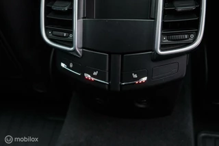 Porsche Cayenne Porsche Cayenne 3.0 E-Hybrid Platinum Edition | Dealer OH | Trekhaak | Stoelkoeling | 360 cam | Panoramadak | Adaptive | - afbeelding nr 30