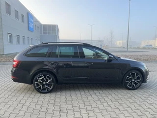 Škoda Octavia Skoda Octavia Combi 1.0TSi Greentech 85kW Sport Business |Trekhaak|Navigatie - afbeelding nr 27