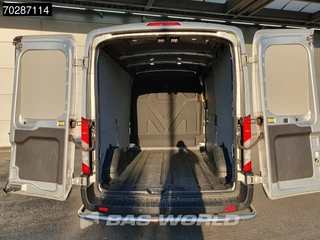 Ford Transit Ford Transit 105pk L2H2 Airco Cruise Parkeersensoren Euro6 L2 10m3 Airco Cruise control - afbeelding nr 6