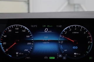 Mercedes-Benz GLA Mercedes-Benz GLA-klasse 250e Style | Adaptive cruise | Carplay |  Stoelverwarming | Camera | Half leder | Full LED | Park Assist | Widescreen | Climate control - afbeelding nr 31