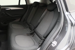 BMW X1 BMW X1 xDrive25e Executive Navigatie, Stoelverwarming, PDC, Cruise, Climate - afbeelding nr 12