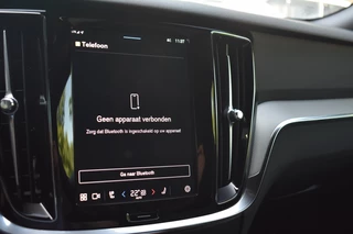 Volvo V60 Volvo V60 T6 350pk AWD Plus Dark | 19'' | Trekhaak | Harman/Kardon | 360 - afbeelding nr 30