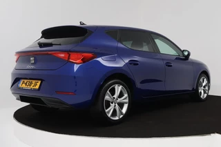 SEAT Leon Seat Leon 1.5 TSI FR Ultimate Edition (ACHTERUITRIJCAMERA, STOELVERWARMING, NAVIGATIE, STUURVERWARMING, CRUISE, PARKEERSENSOREN) - afbeelding nr 11