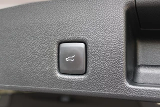 Ford Kuga | Panoramadak | Trekhaak | B&O - afbeelding nr 46