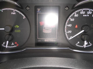 Toyota Yaris Toyota Yaris 1.5 Hybrid Dynamic Automaat two-tone-camera-pdc - afbeelding nr 22
