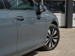 Volkswagen Golf Volkswagen Golf 1.5 eTSI LIFE MOVE DSG-aut./ Navi / Stoel + stuurverw. / Navi - afbeelding nr 33