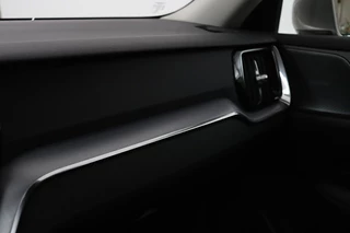 Volvo V60 Volvo V60 2.0 T6 Recharge AWD Business Pro | Panoramadak |  Head-Up | Leder | 360 camera | Stoel & stuurverwarming | Harman/Kardon | Keyless | Full LED | Carplay | Navigatie - afbeelding nr 33