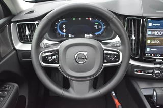 Volvo XC60 Volvo XC60 T6 350pk AWD Ultimate Dark | Climate | Trekhaak | 360 - afbeelding nr 20