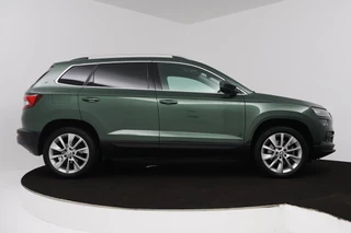 Škoda Karoq Skoda Karoq 1.5 TSI ACT Style Business (PANORAMADAK, STOELVERWARMING, CAMERA, ELEKTR STOELEN, SFEERVERLICHTING, NL-AUTO) - afbeelding nr 14