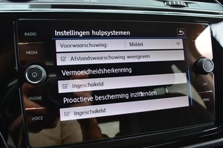 Volkswagen Touran Volkswagen Touran 1.8 TSI DSG 180PK R-line Camera/Navi/LED - afbeelding nr 33