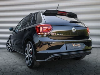 Volkswagen Polo Volkswagen Polo 2.0 TSI GTI Pano Beats Navi Alcantara VOL!! - afbeelding nr 9